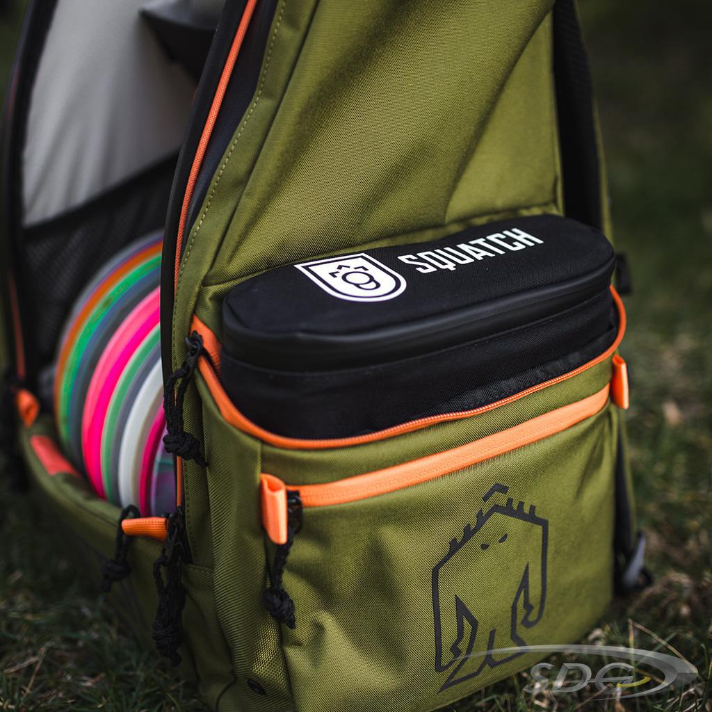 Squatch The Link Bag w/ Cooler Disc Golf Bag forest-orange side view with with cooler in side pocket