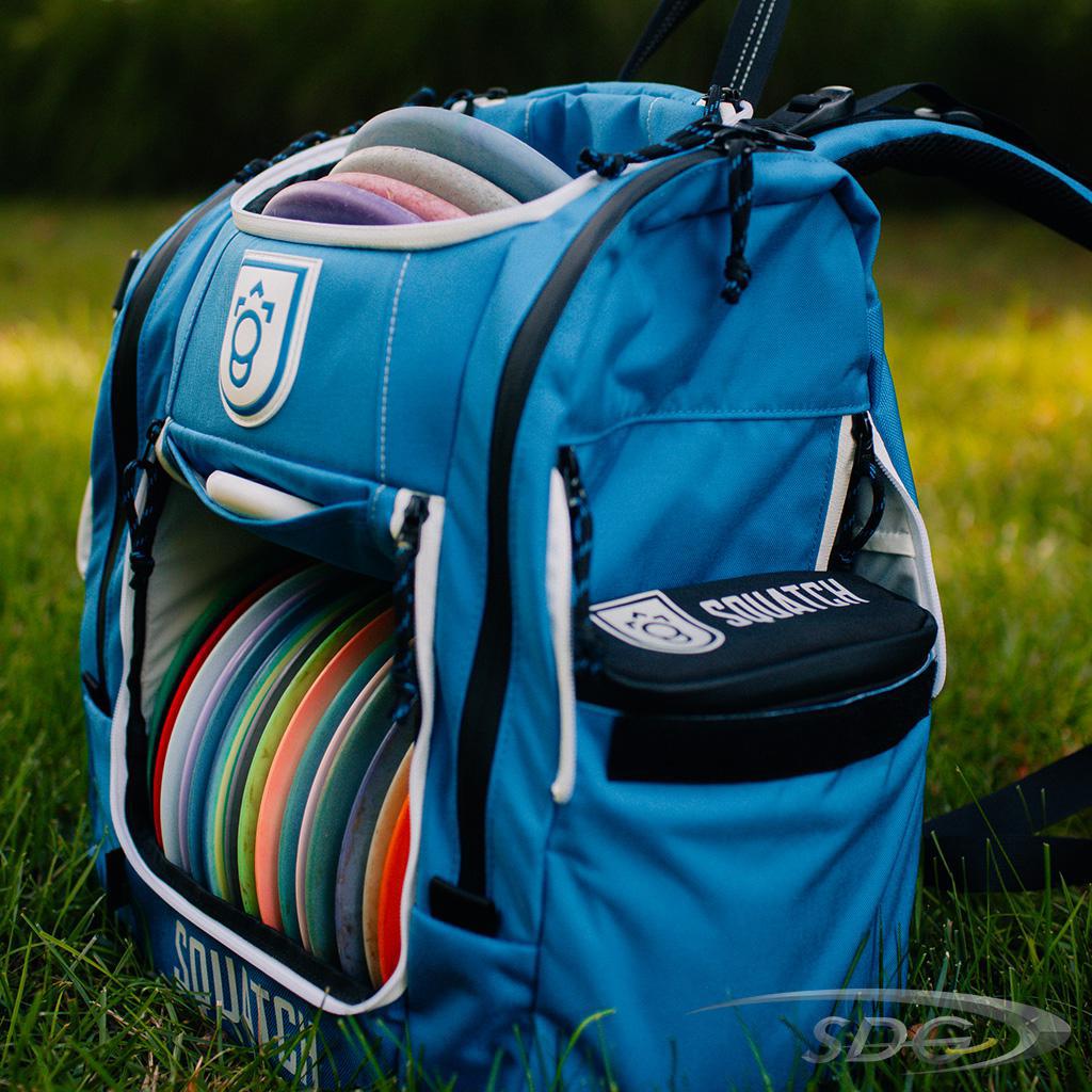 squatch-the-lore-backpack-w-cooler-disc-golf-bag Arctic Blue/White 