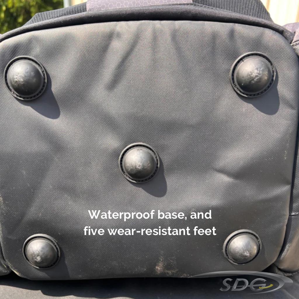 Upper Park "The Rebel" Disc Golf Bag bottom with waterproof base and 5 wear resistant feet