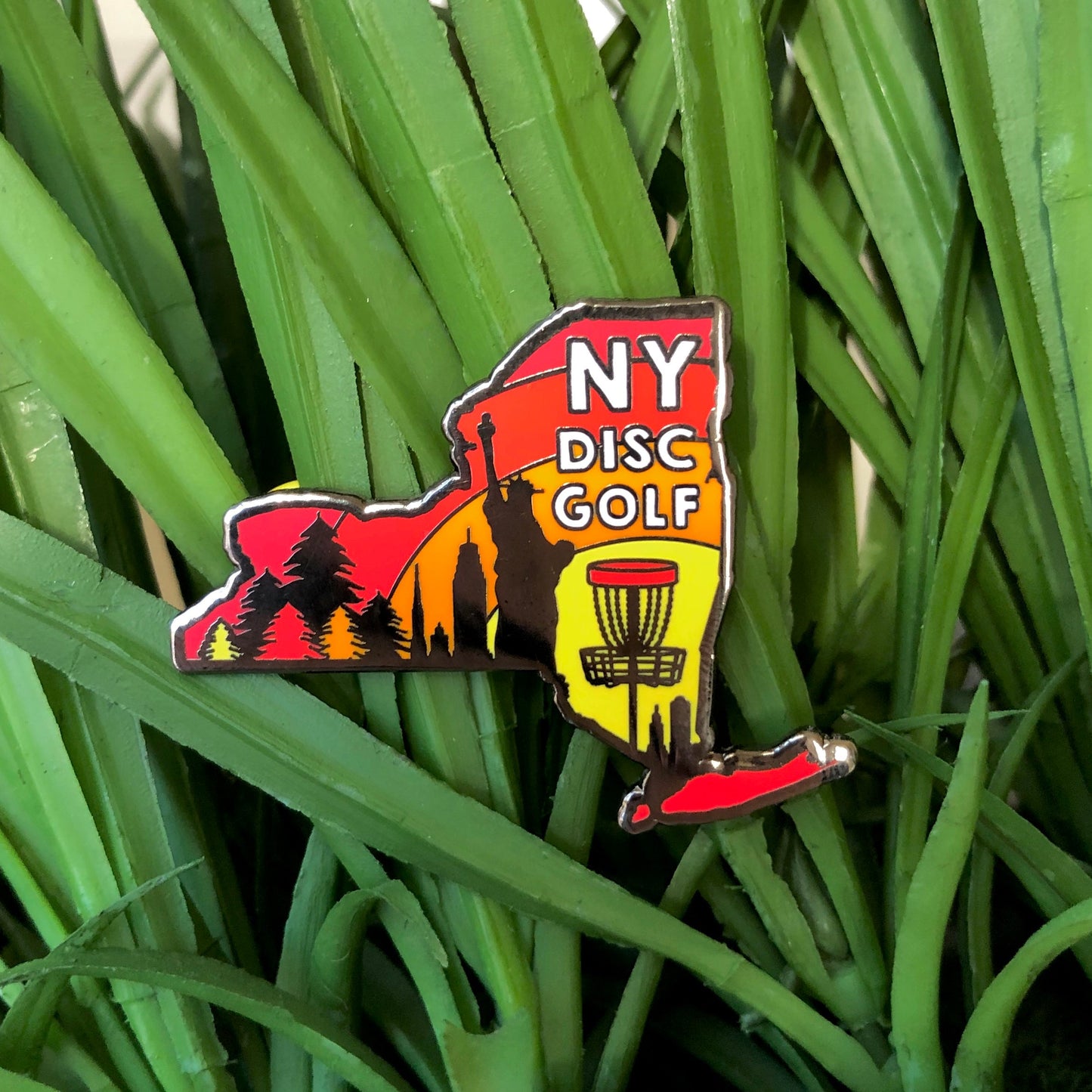 New York Disc Golf Pin