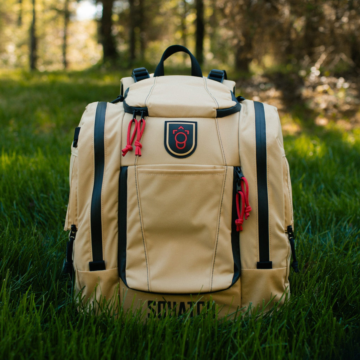 Squatch Ezra Badlands Lore Disc Golf Bag